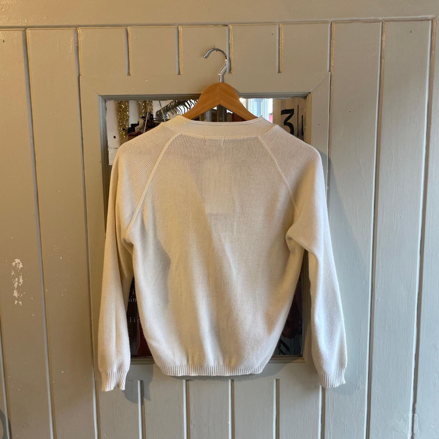 1960s White Knitted Cardigan Jumper