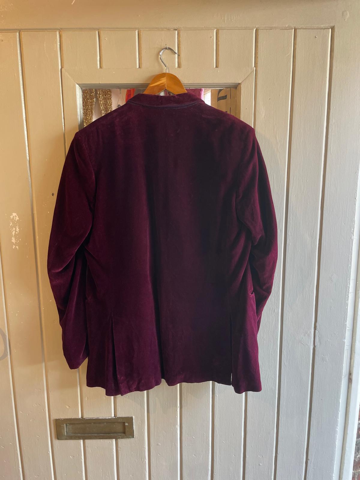 Vintage 60s/70s Maroon Red Velvet Smoking Jacket Blazer