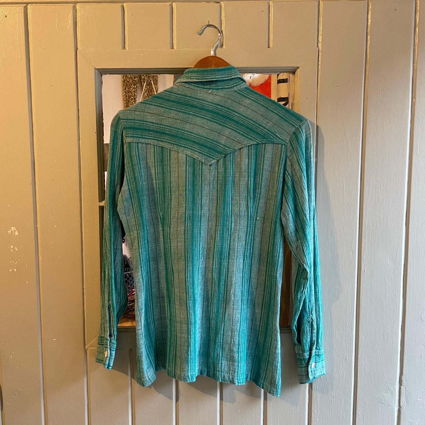 1970s Turquoise Indian Cotton Cheesecloth Patterned Button Shirt