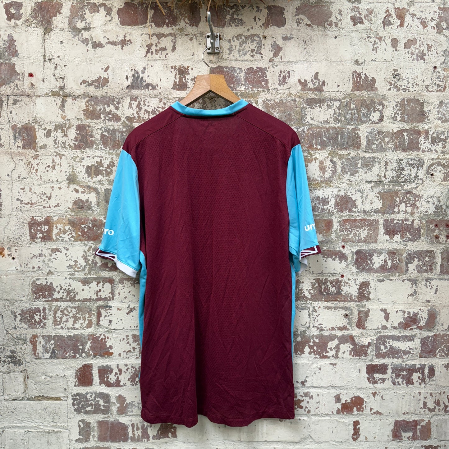 2016-2017 Umbro West Ham Home Football Kit Shirt