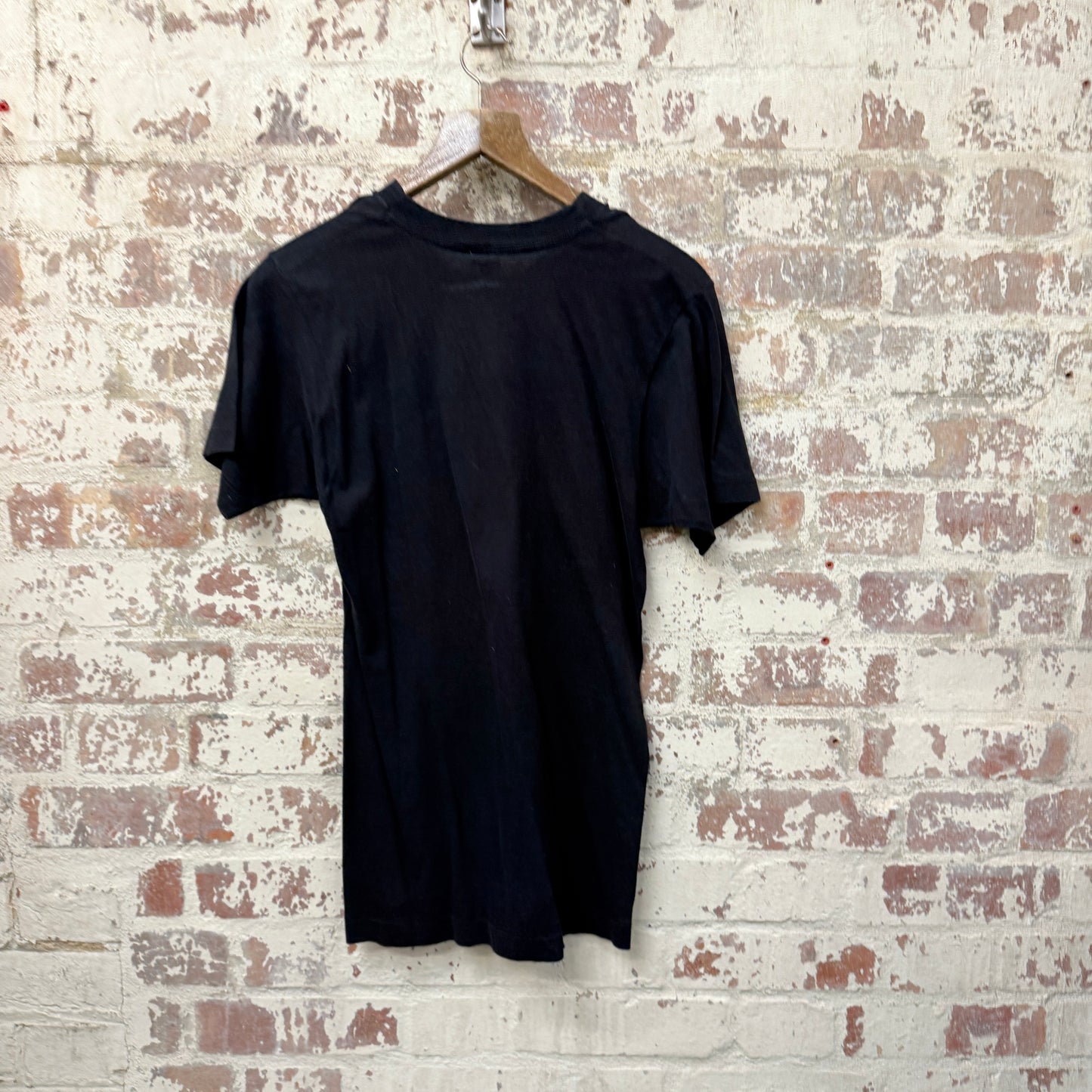 1990s Black Looney Tunes Crips Graphic T-Shirt