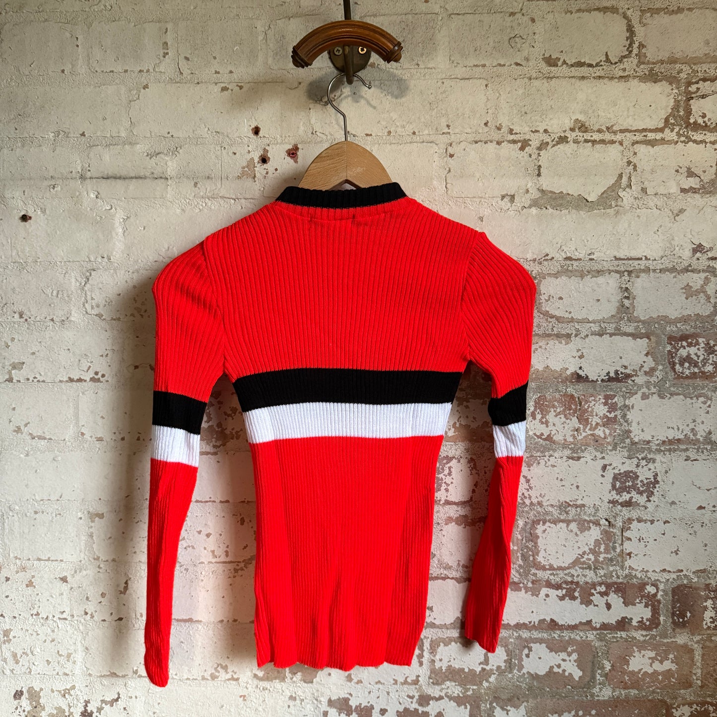 1970s Red Knitted Long Sleeve Top