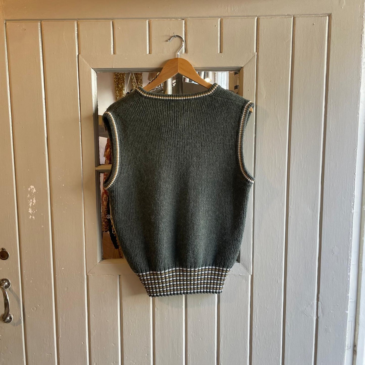 1970s Dark Green Knitted Tank Top Sweater Vest