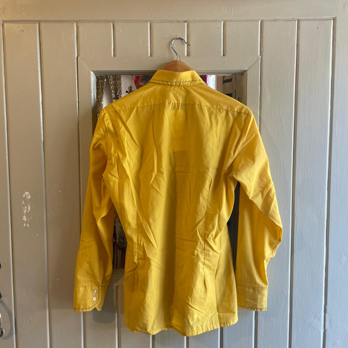 Vintage 70s Yellow Dagger Collar Button Cotton Shirt