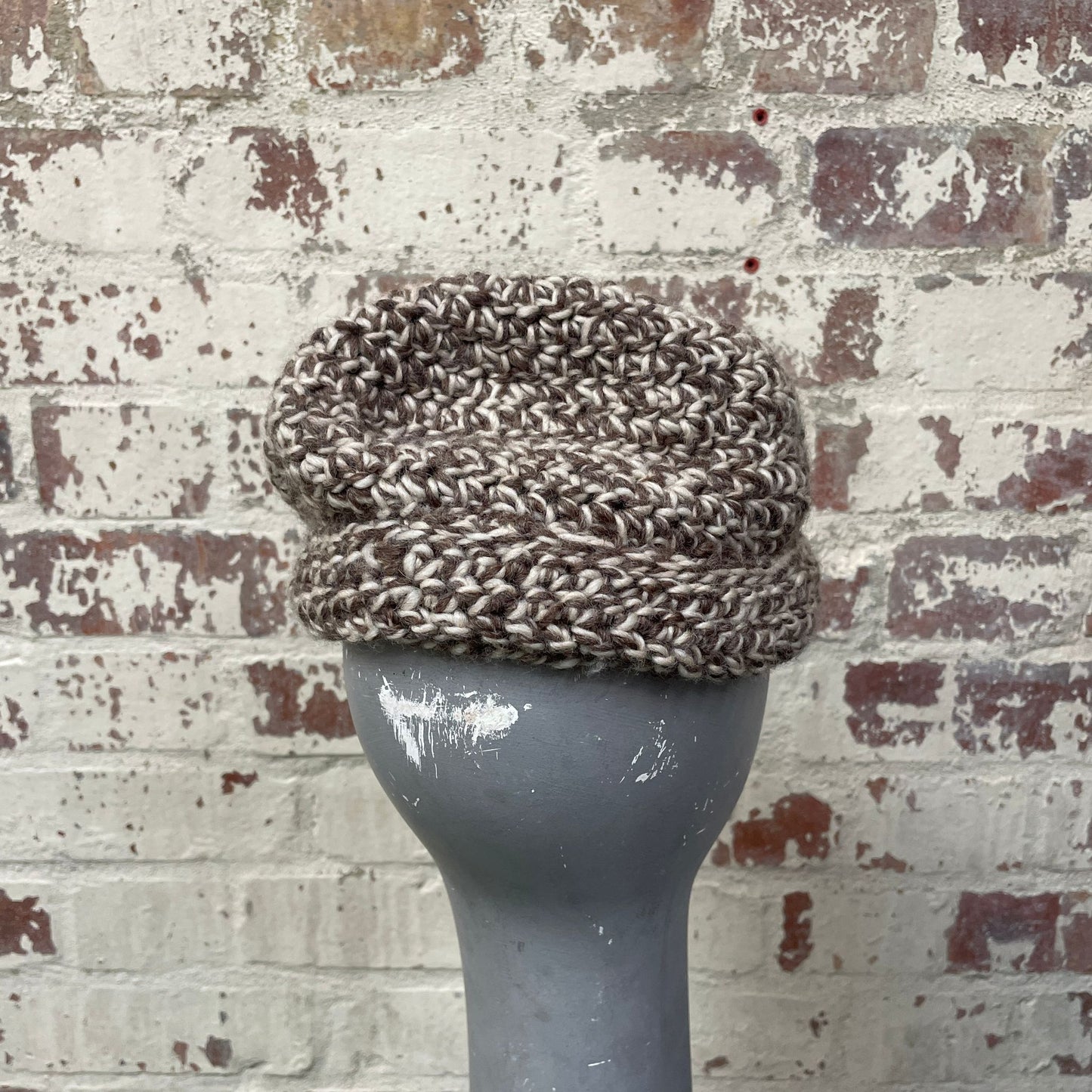 Vintage 1970s 1980s Brown Wool Knitted Beanie Hat