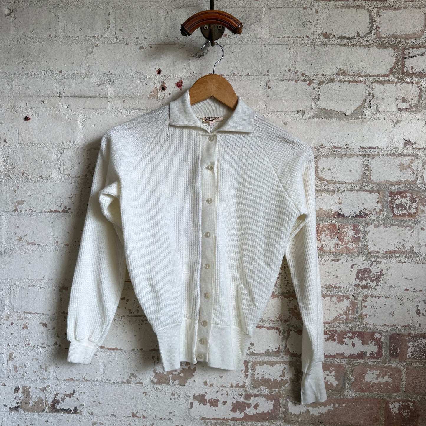 1950s White Knitted Button up Cardigan Jumper