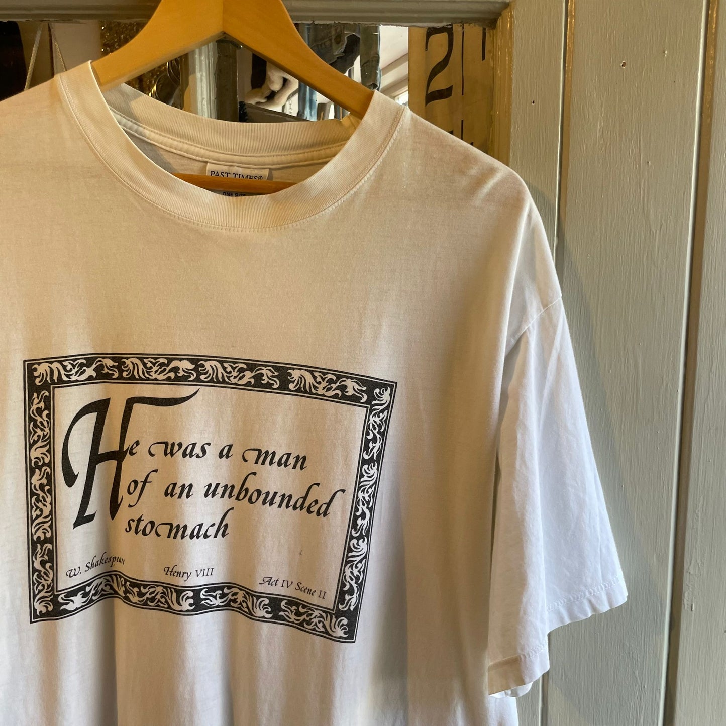 1990s White Shakespeare Quote Graphic T-shirt