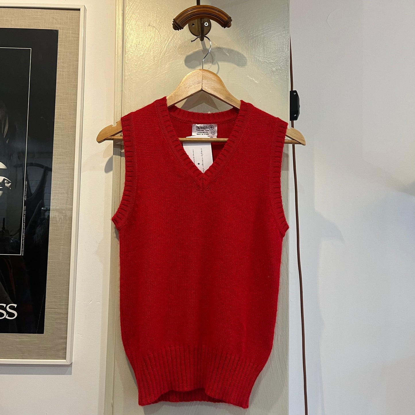 1980s Red Knitted Tank Top Sweater Vest Jumper