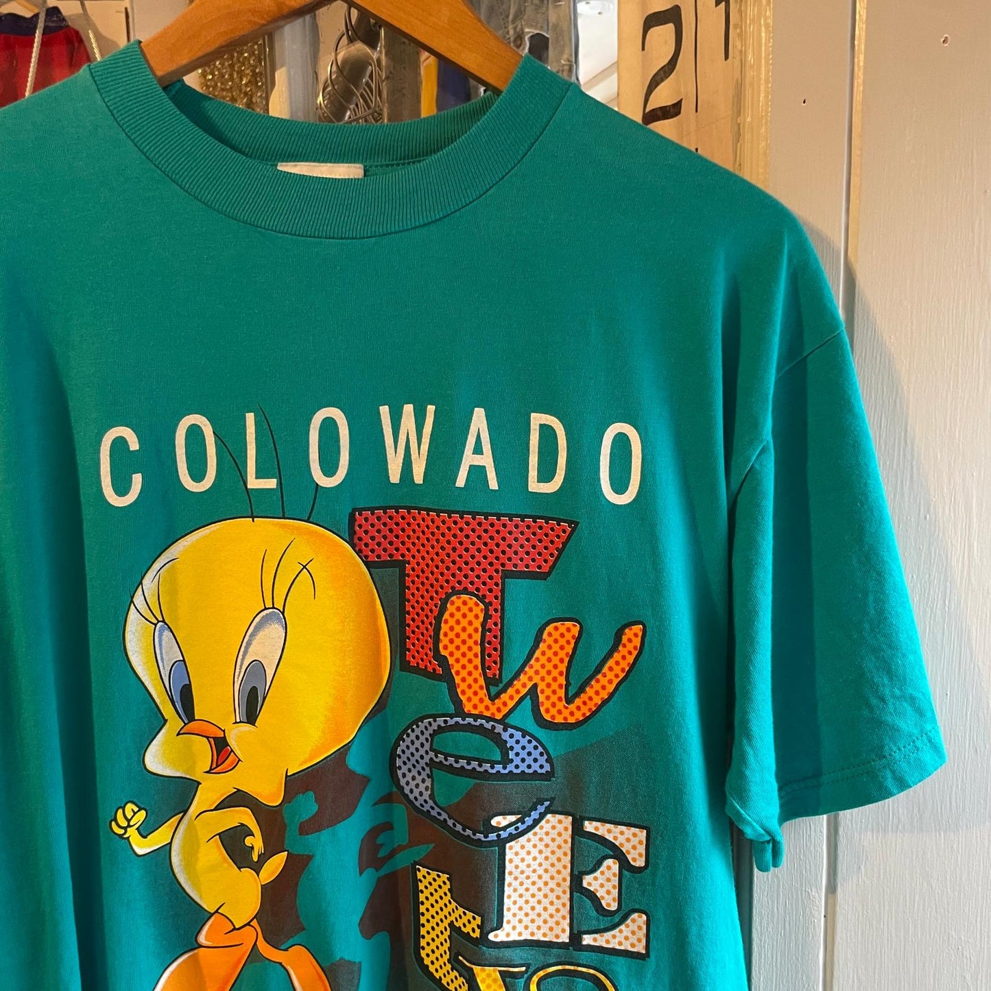 1990s Turquoise Tweety Looney Tunes T-shirt