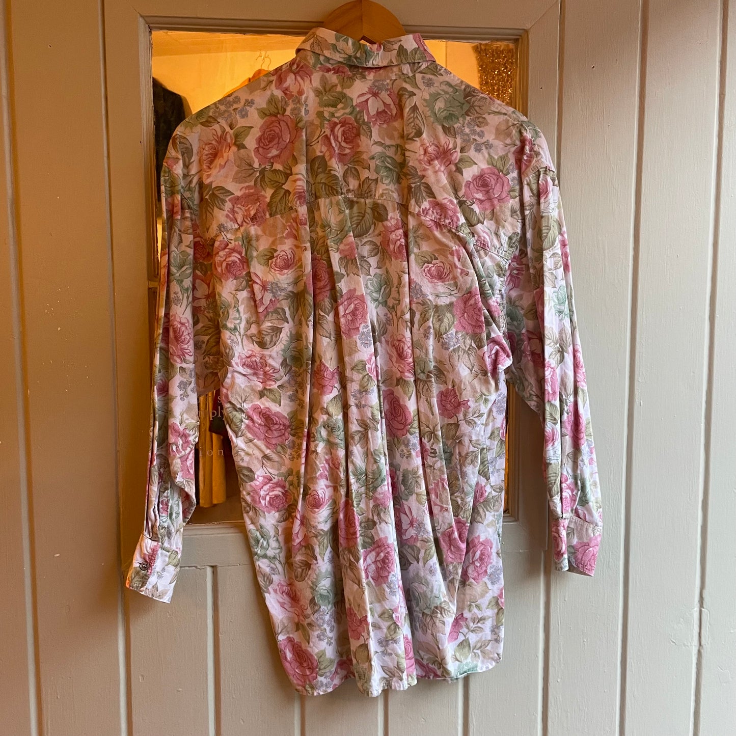 1980s Pink Floral Button Up Shirt Blouse