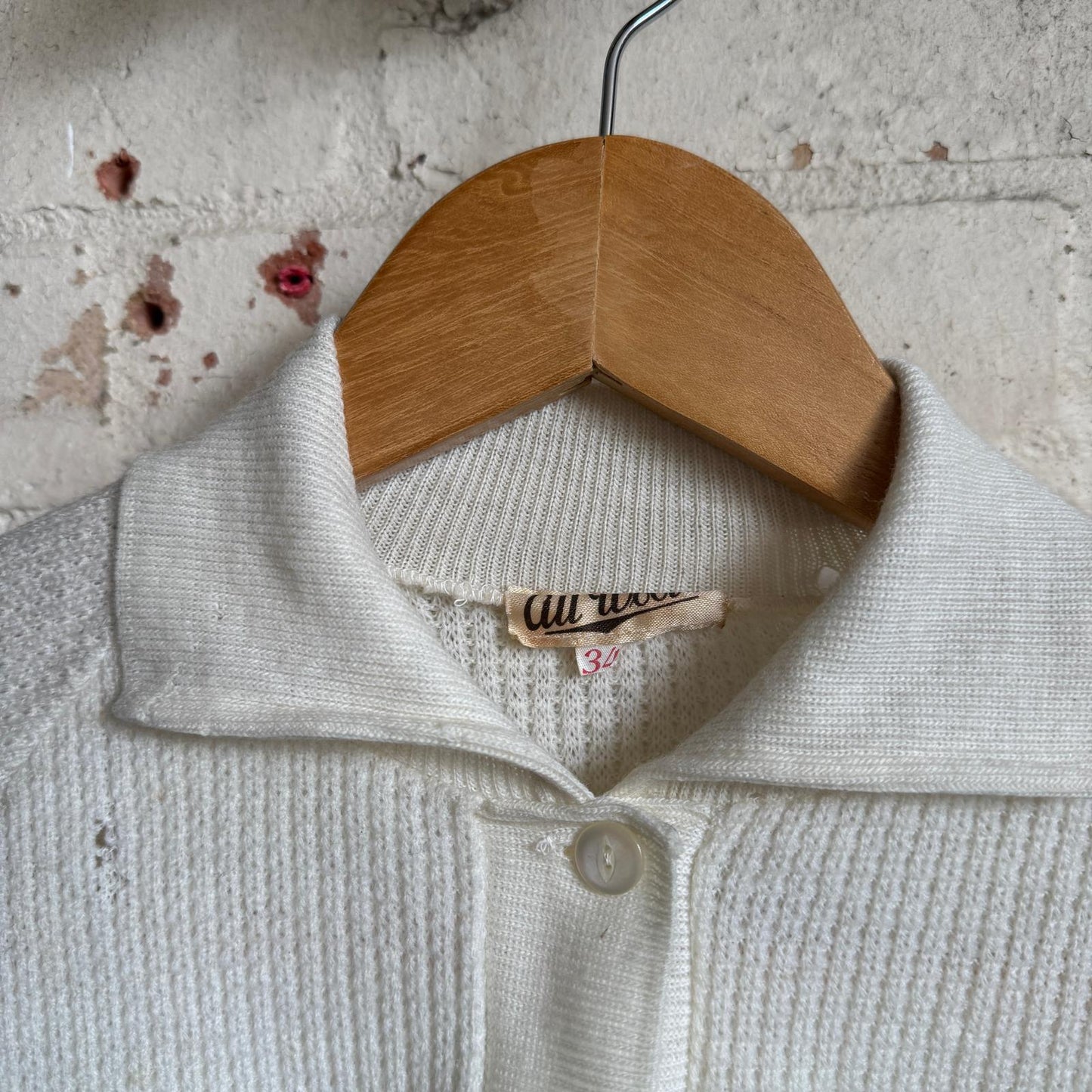 1950s White Knitted Button up Cardigan Jumper