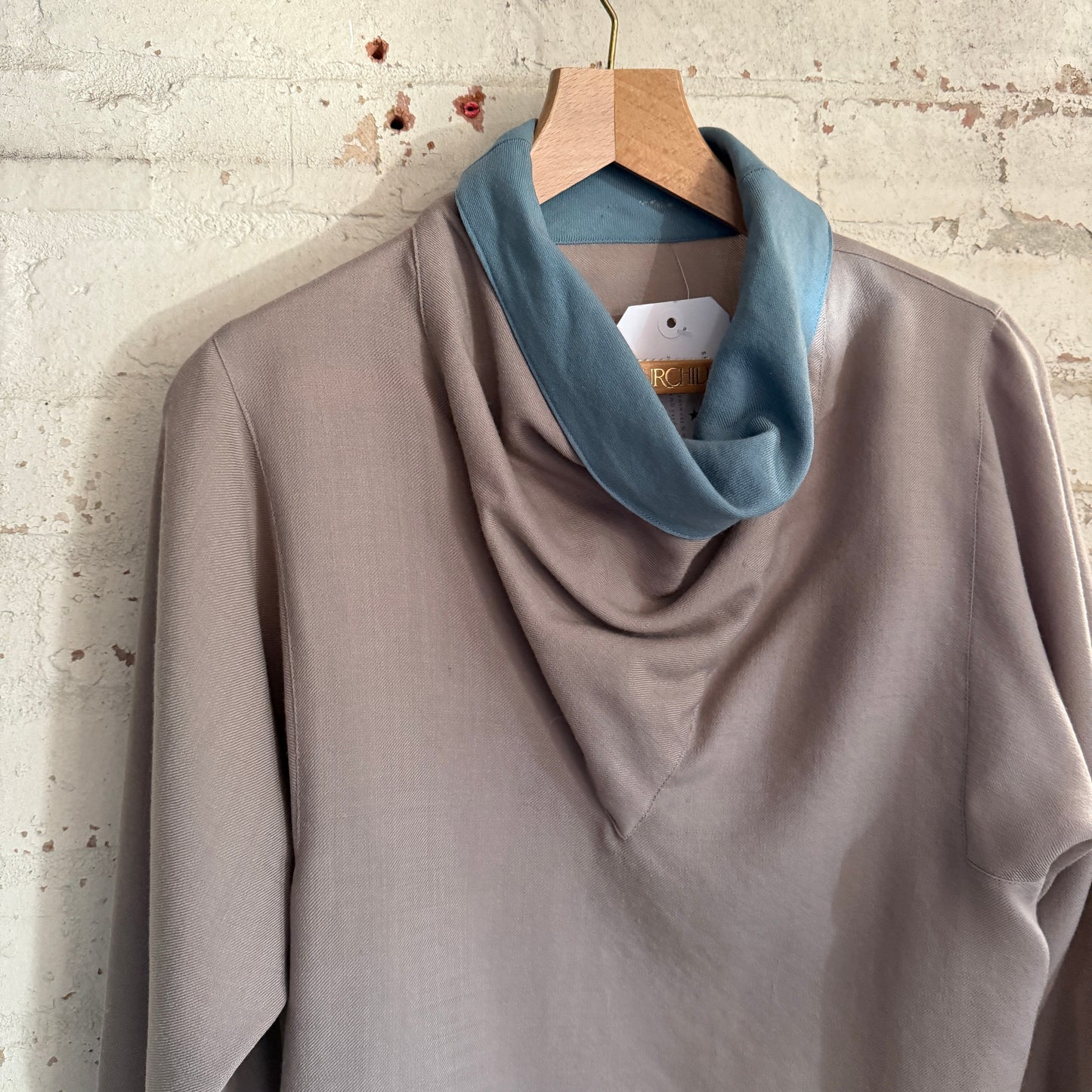 1960s Unusual Beige Knitted Jumper Top
