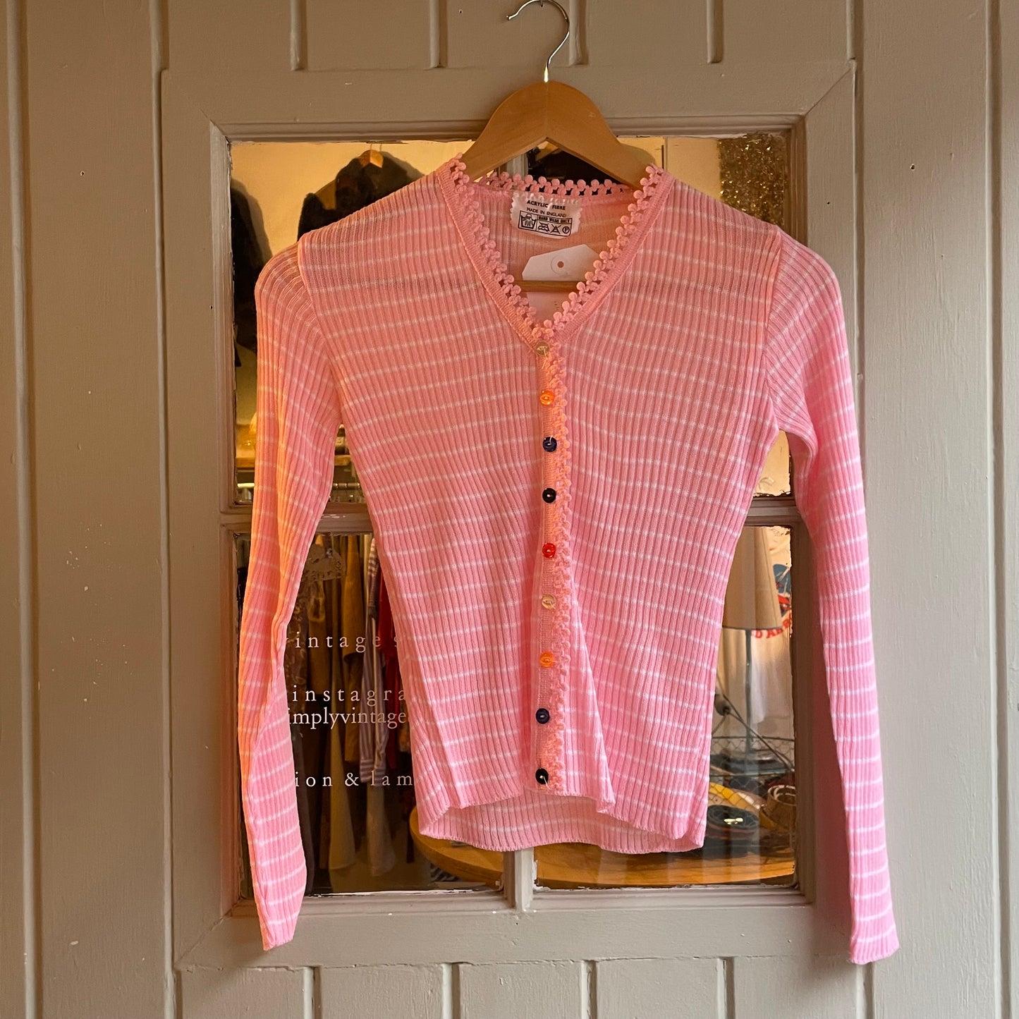 1970s 1980s Pink Knitted Button Cardigan Jumper