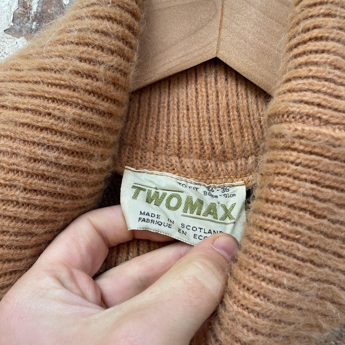 Vintage 1970s 1980s Beige Knitted Roll Neck Scottish Jumper