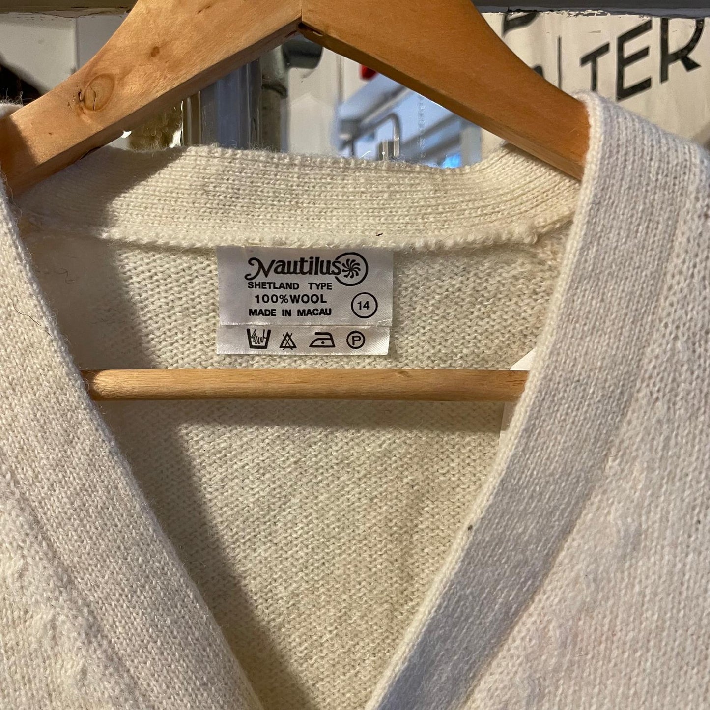 1980s Cream Dead stock British Wool Knitted Cardigan