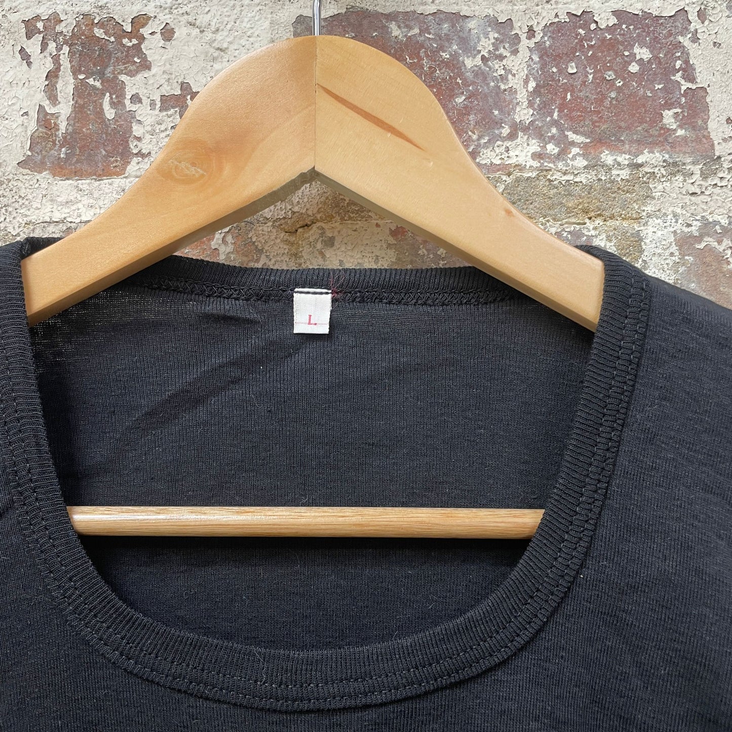 Vintage 1970s 1980s Black Blank T-Shirt