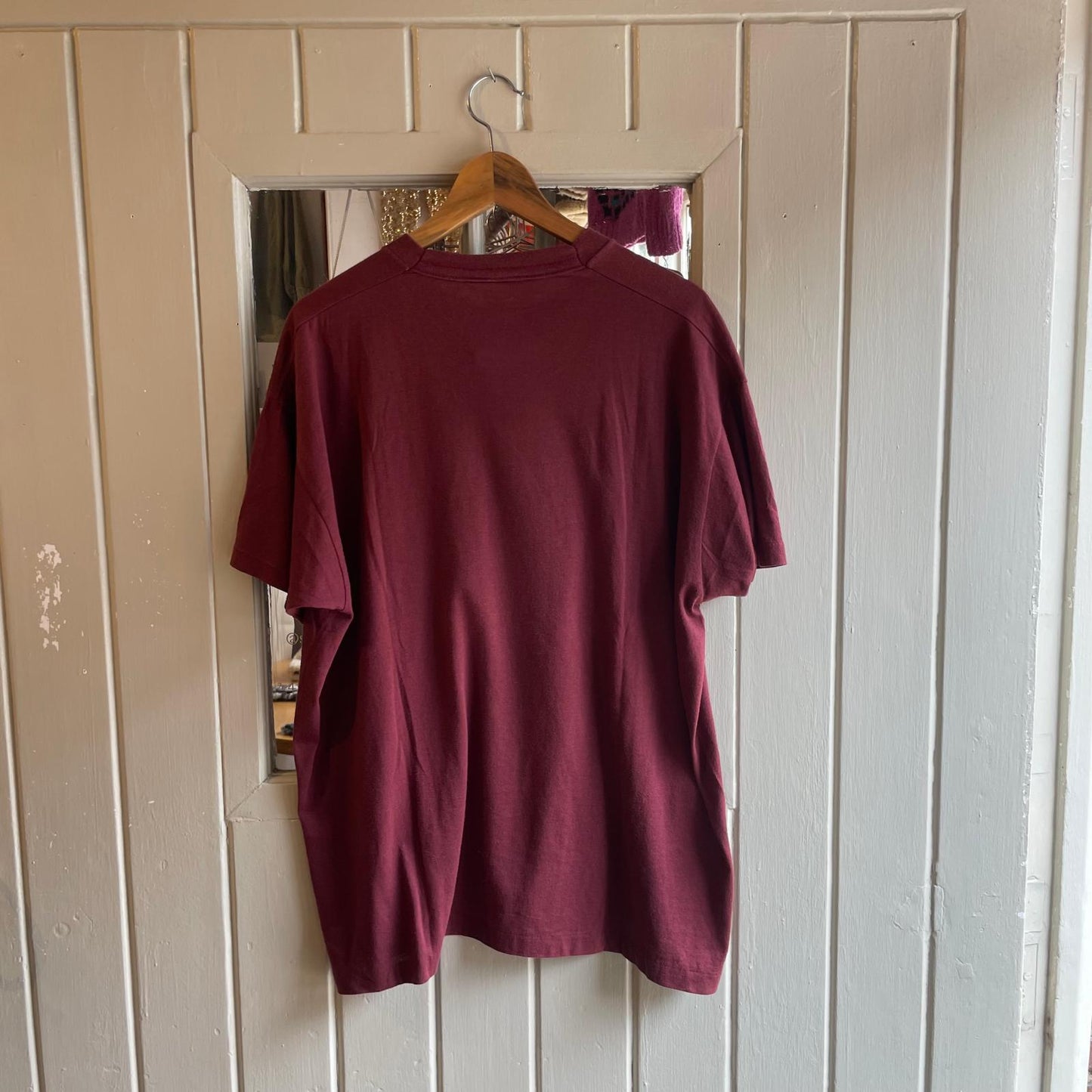 Vintage 90s Maroon Speckled Hen Graphic T-shirt