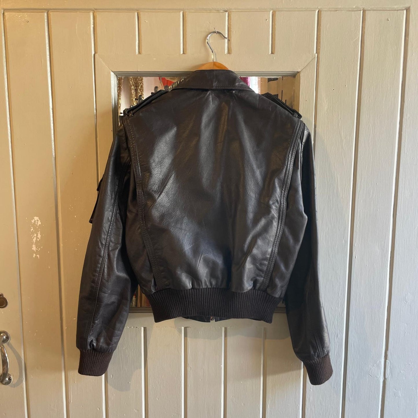 Vintage 70s/80s Black Dagger Collar Zip Leather Jacket