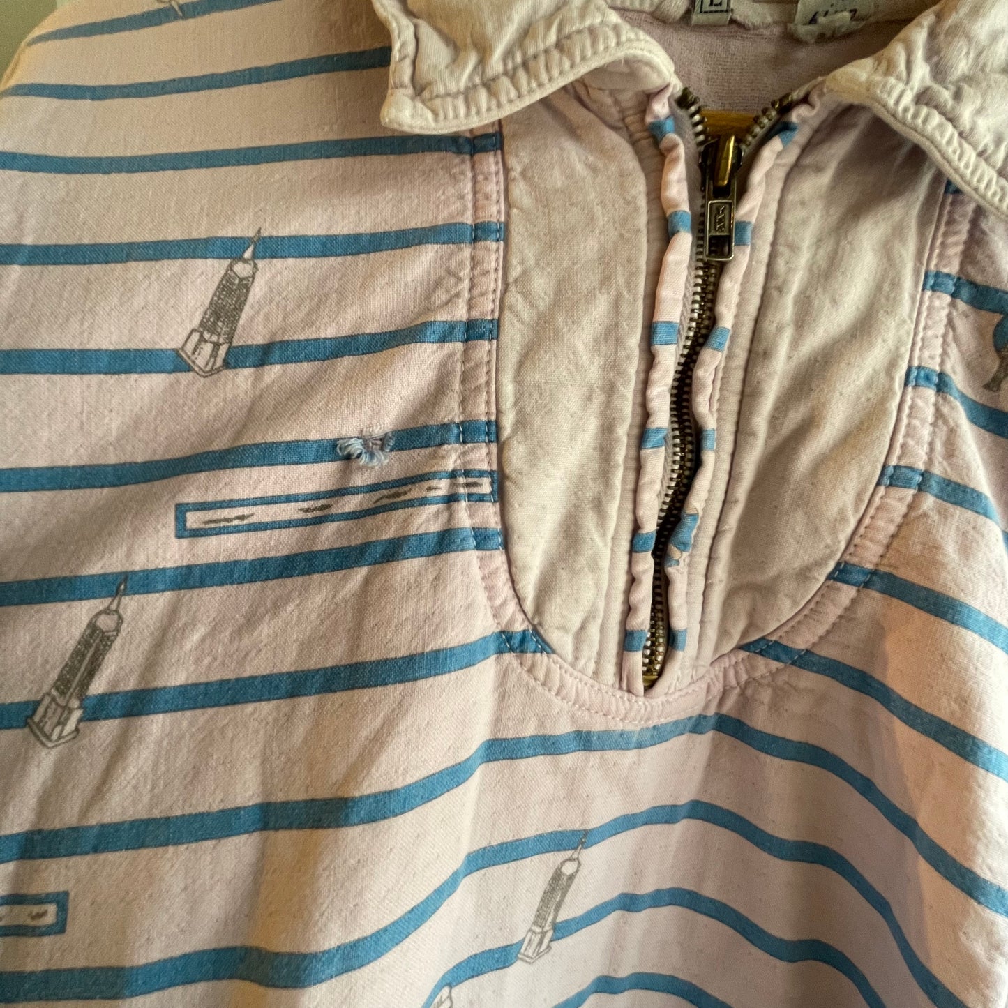 1980s Pink Stripe 1/4 Zip Detail Design Sweatshirt Jumper