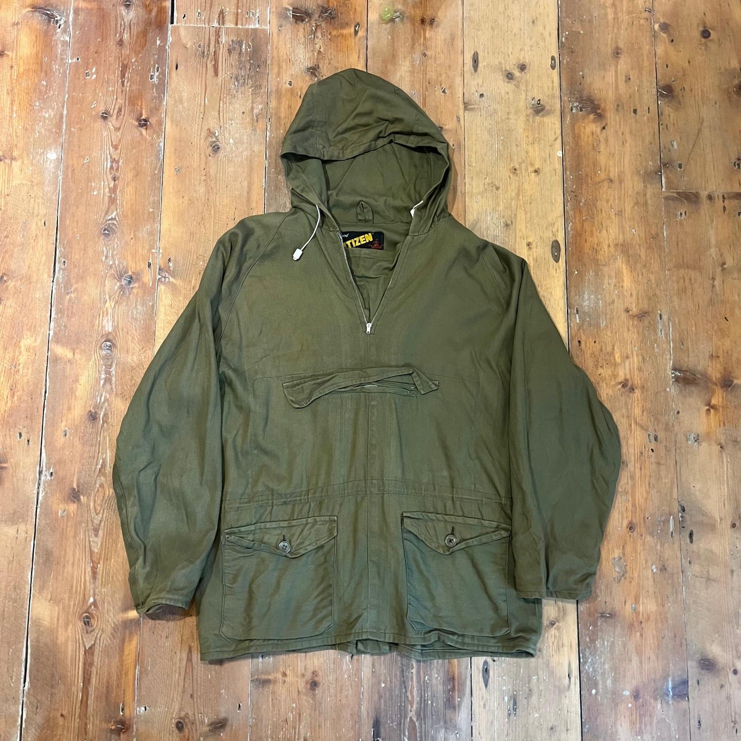 1960s Khaki Green British Cotton Pullover Smock Jacket Coat