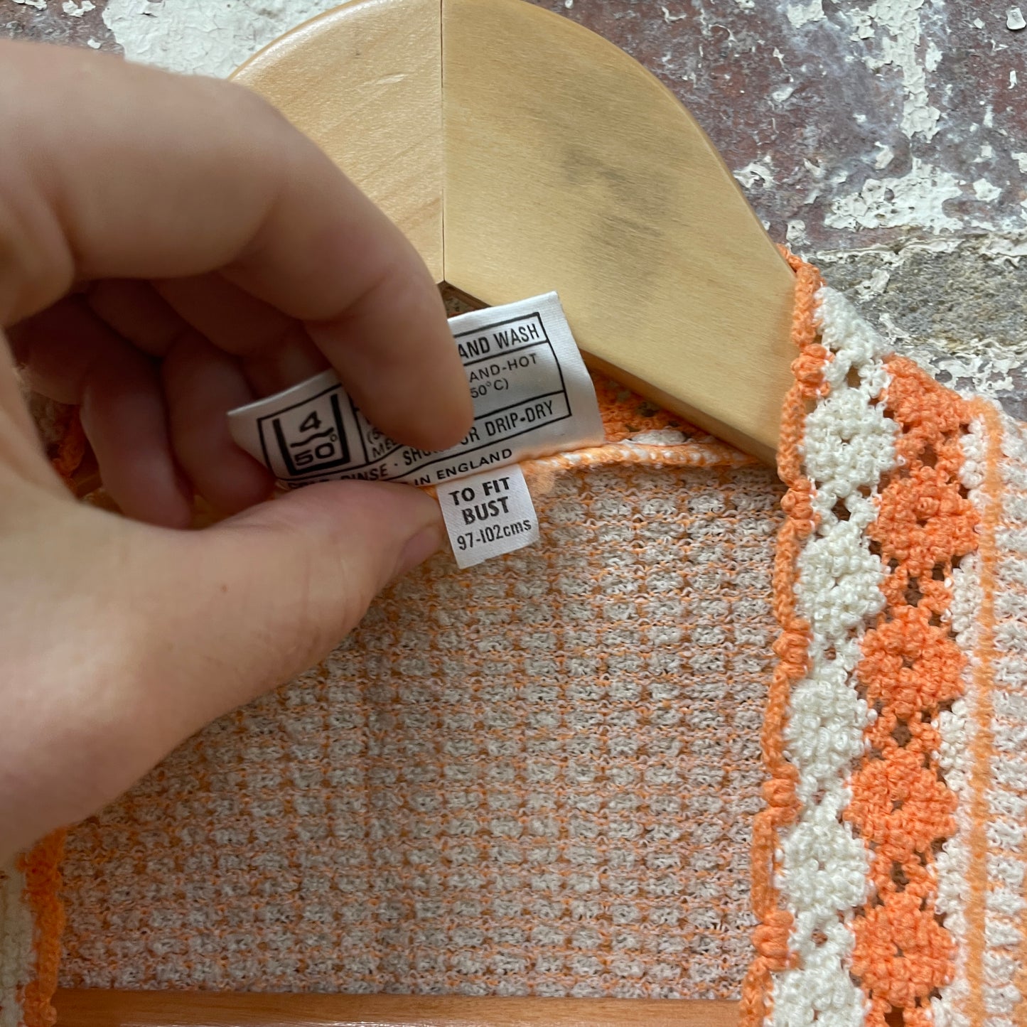 Vintage 1970s 1980s Peach Knitted Cardigan Jumper