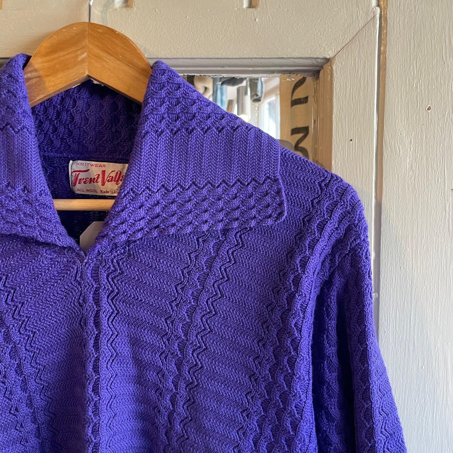 1950s 1960s Purple Wool British Knitted Jumper
