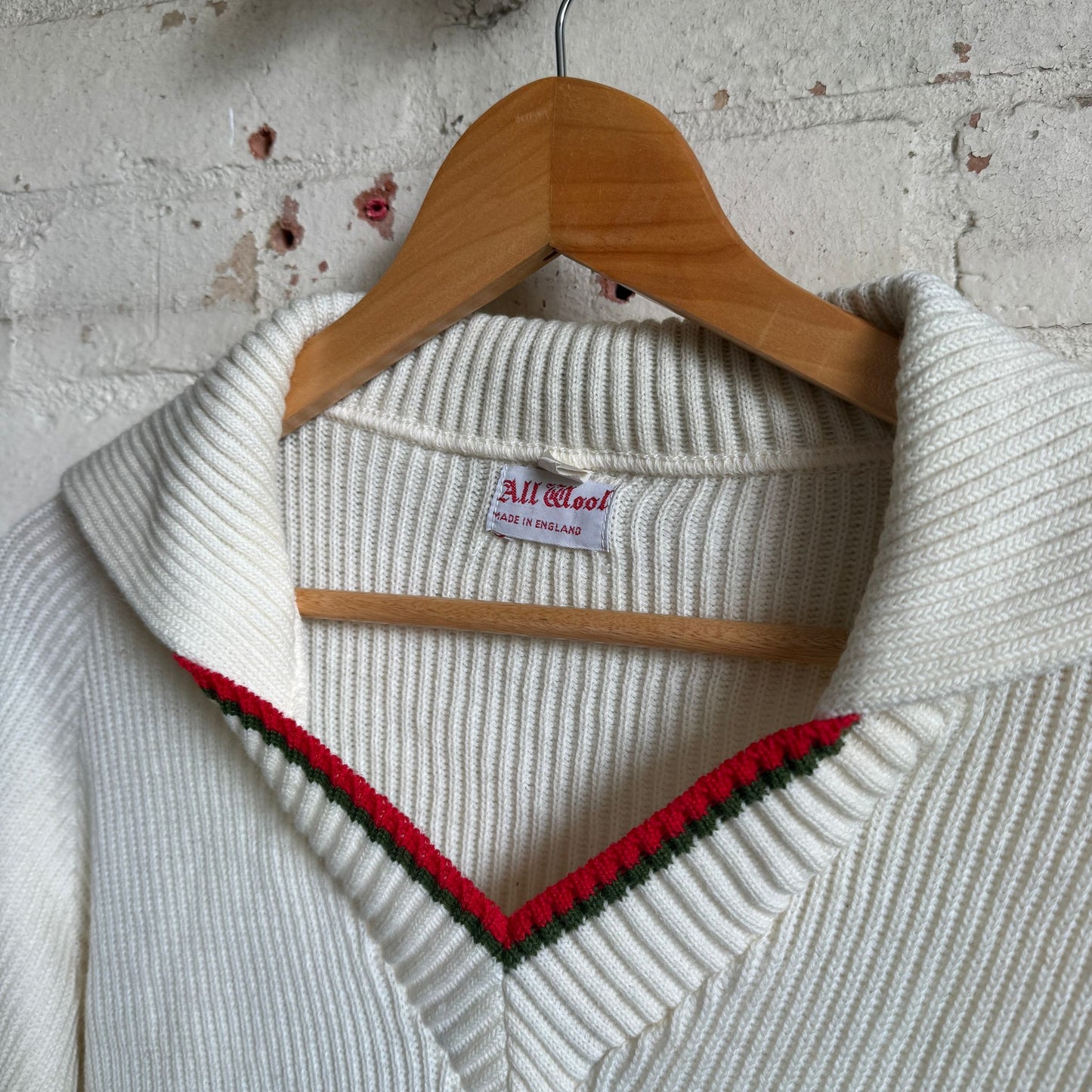 1950s White Knitted Button up Cardigan Jumper