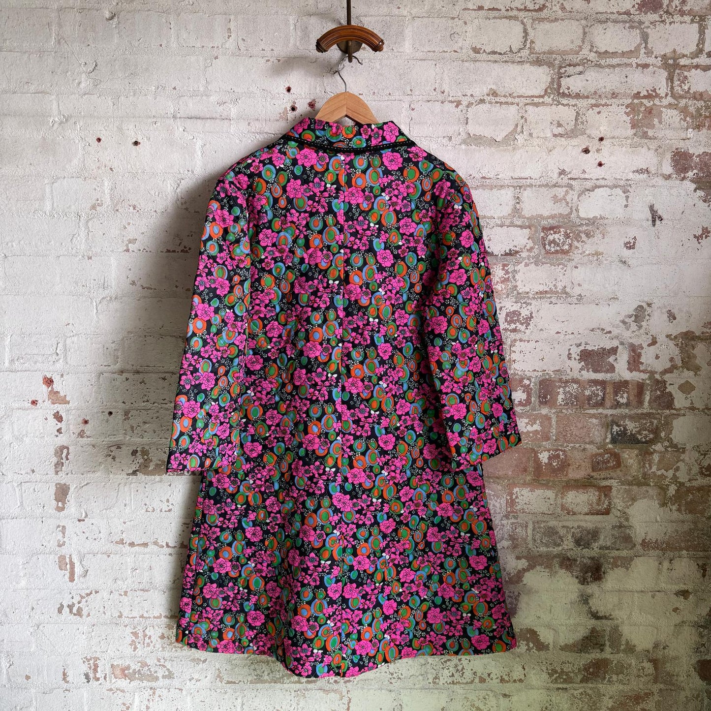 1970s Floral Padded House Coat Jacket