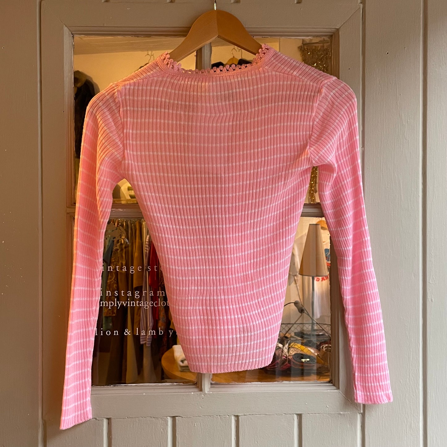 1970s 1980s Pink Knitted Button Cardigan Jumper