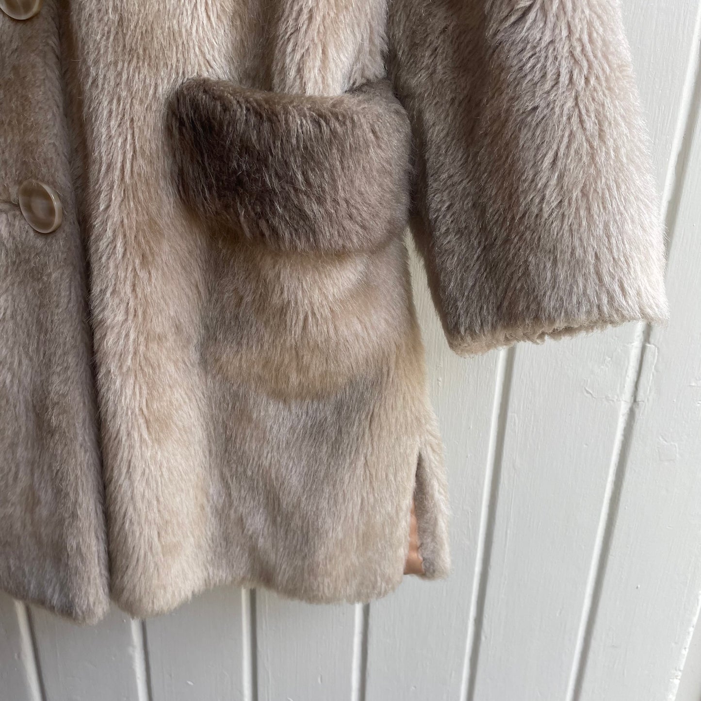 1950s Beige Faux Fur Teddy Boy Coat
