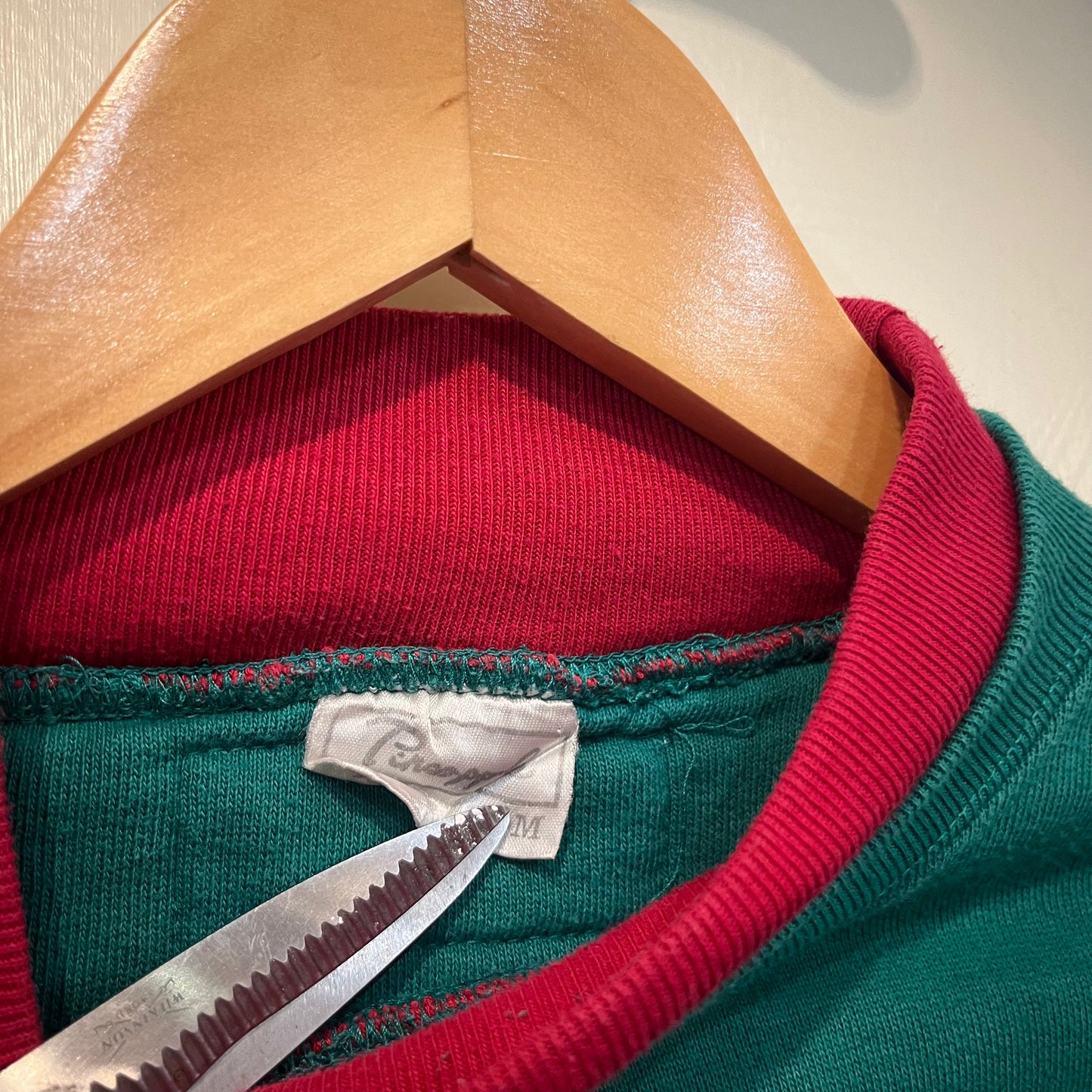 1980s Turquoise 'Pineapple' Graphic Sweatshirt