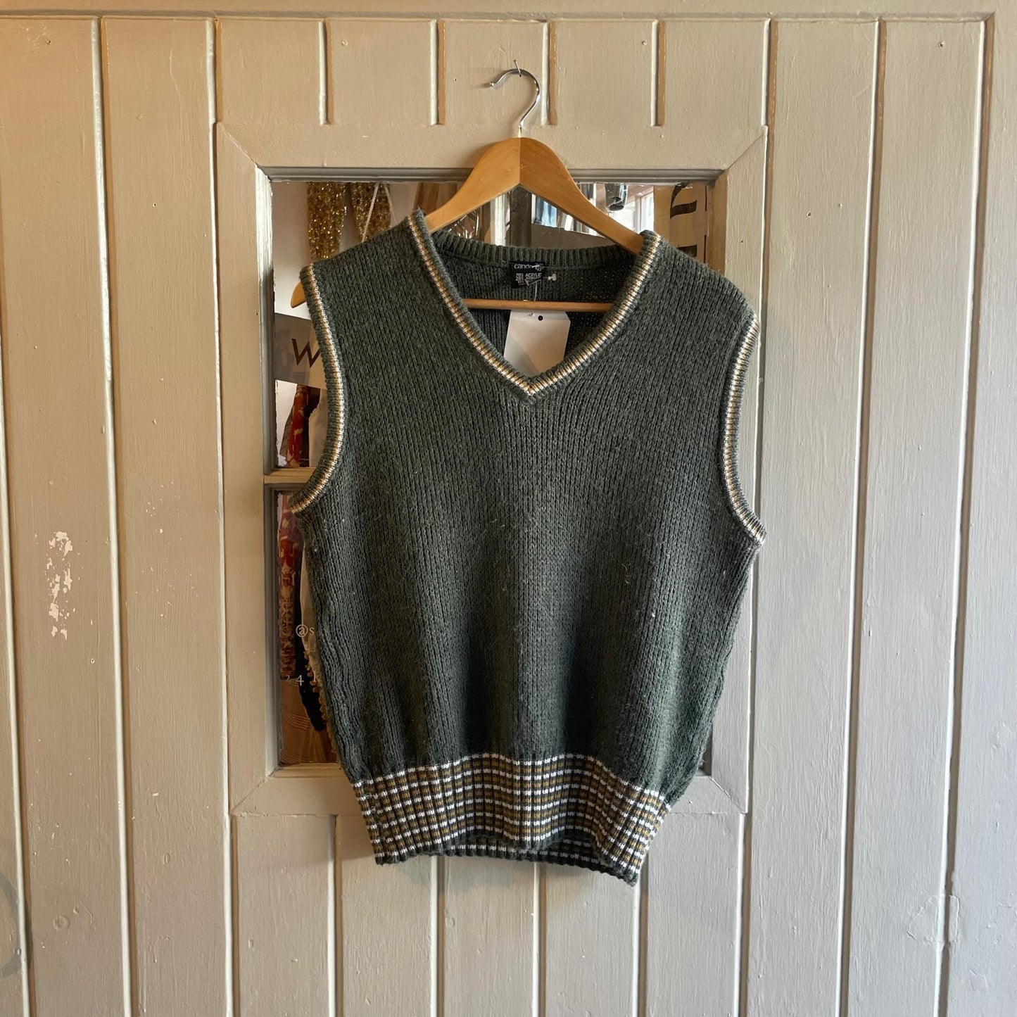 1970s Dark Green Knitted Tank Top Sweater Vest