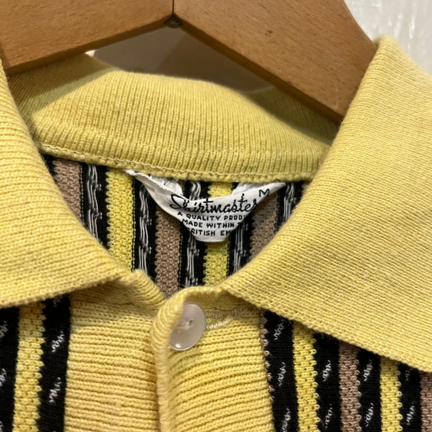 1960s 1970s British Yellow Striped Patterned Polo Shirt Top