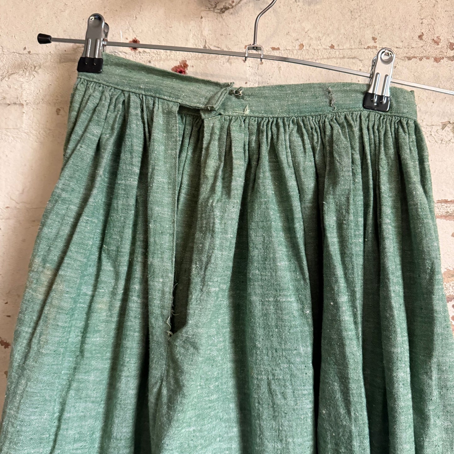 1970s Green Heavy Linen Stripe Gathered Skirt