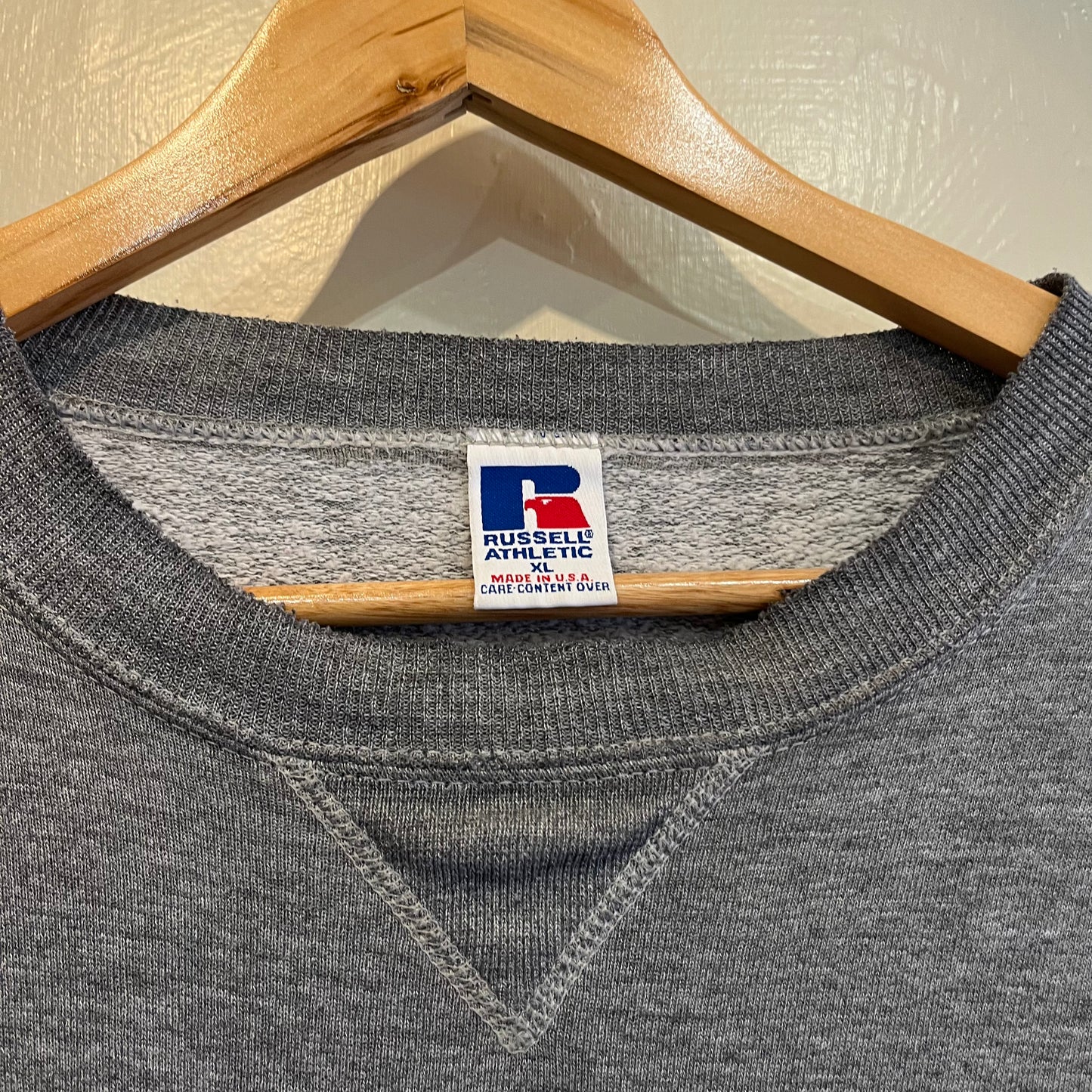 1990s Russel Graphic Grey Sweatshirt