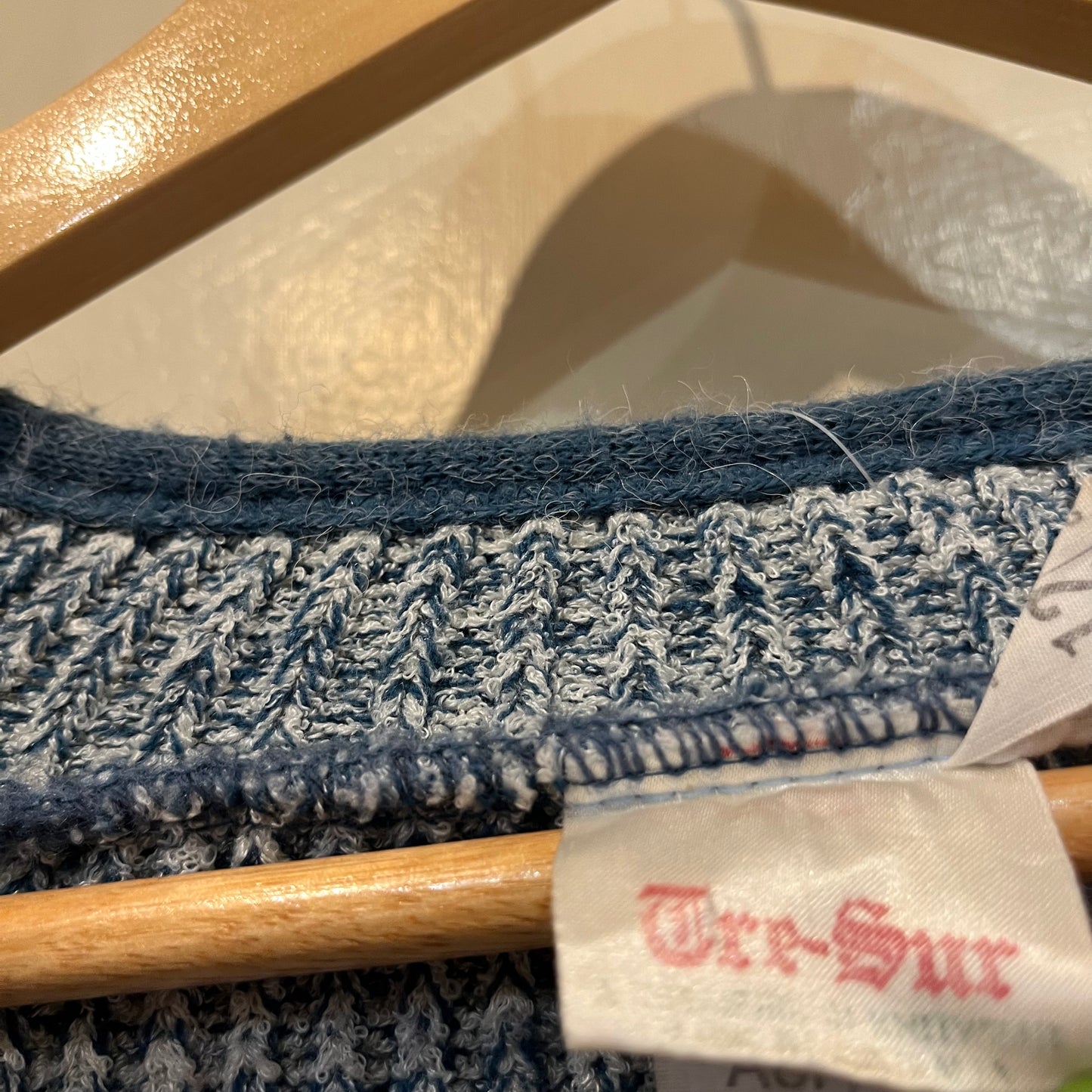 1970s Blue Womens Knitted Cardigan Jumper