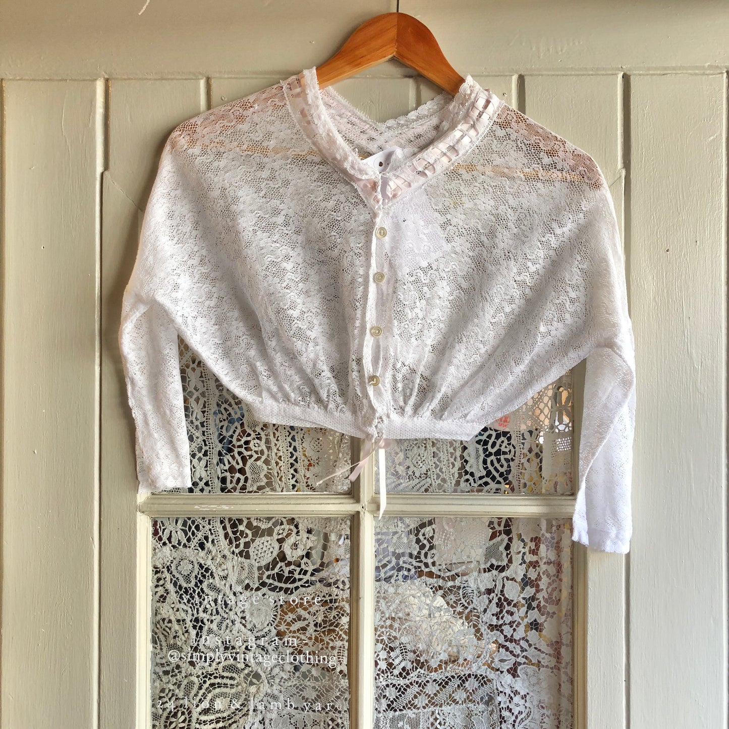 1920s Lace Cropped Blouse