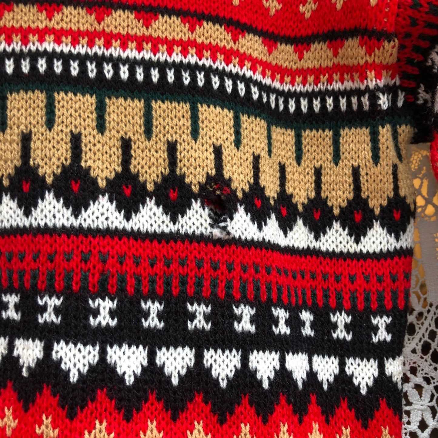 1960s Red Patterned Knitted Jumper