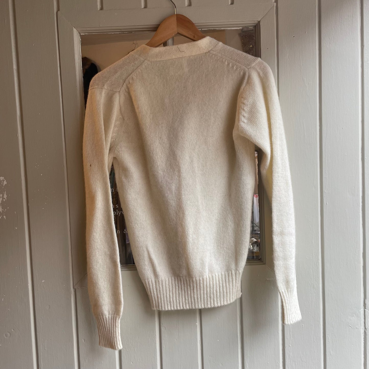 1980s Off White Wool Knitted Cardigan