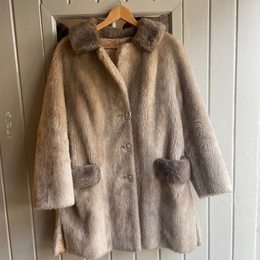 1950s Beige Faux Fur Teddy Boy Coat