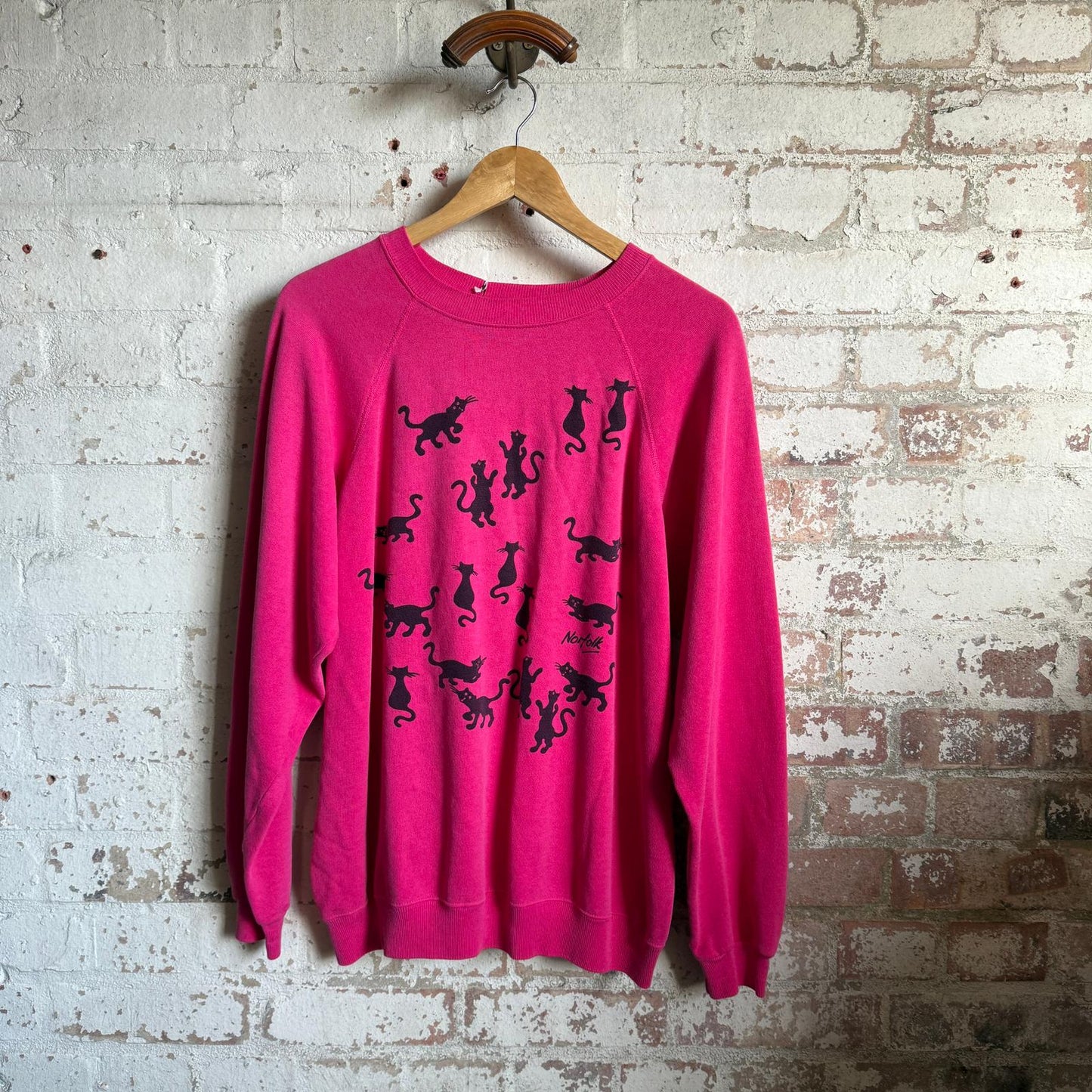1980s Pink Graphic Cat Sweatshirt