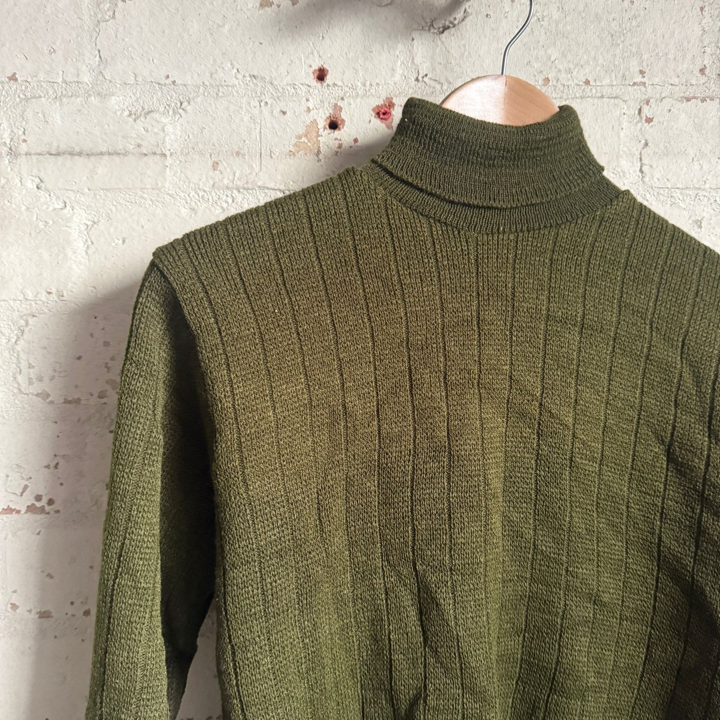 1960s Green Stripe Turtle Neck Knitted Jumper