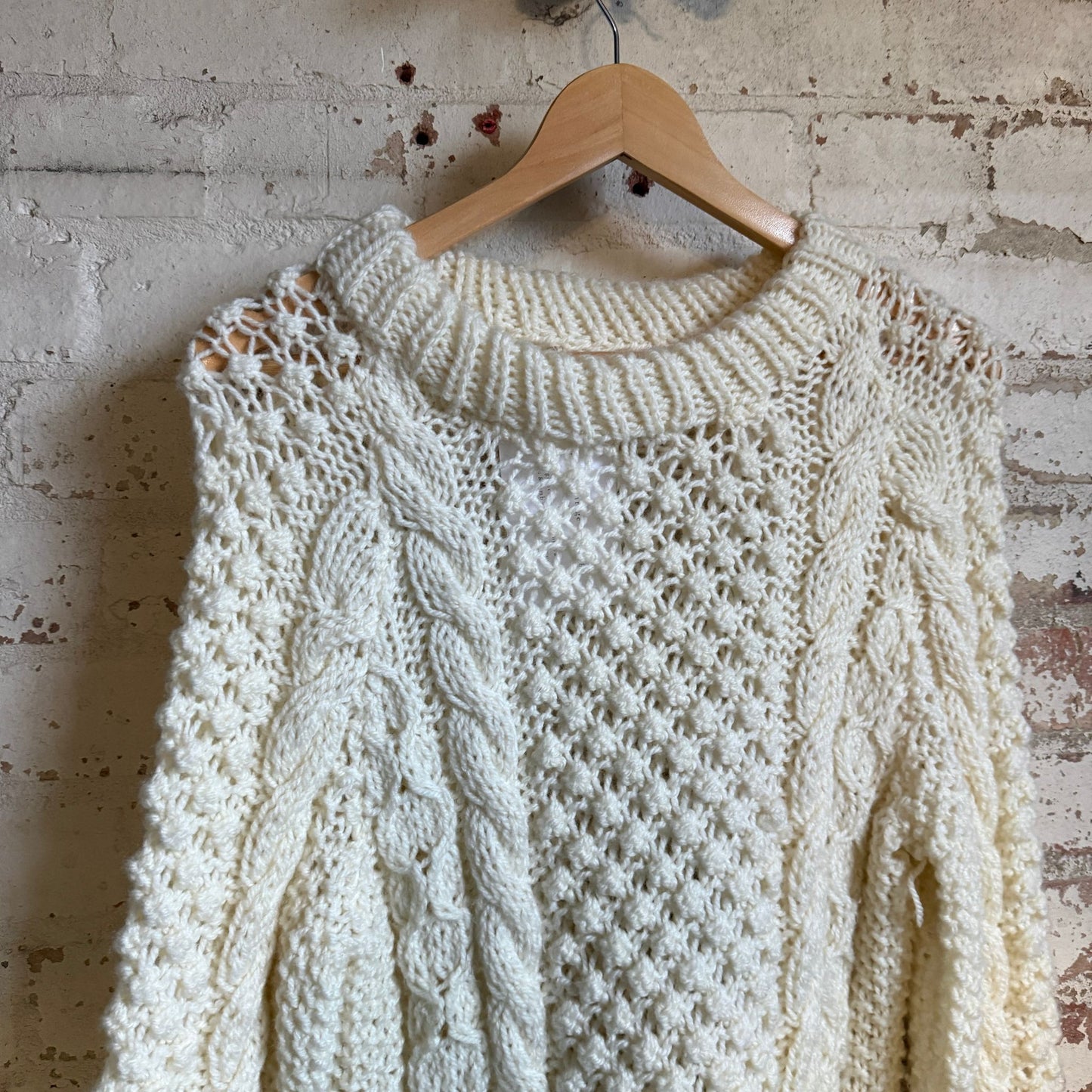 1980s Cream Cable Knitted Jumper
