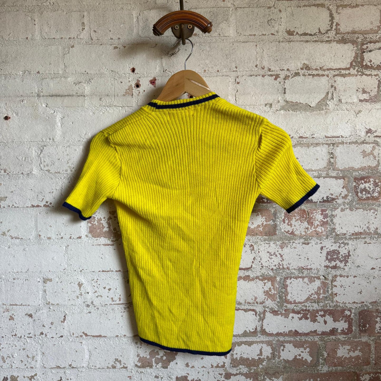 1970s Yellow Knitted Round Neck Top