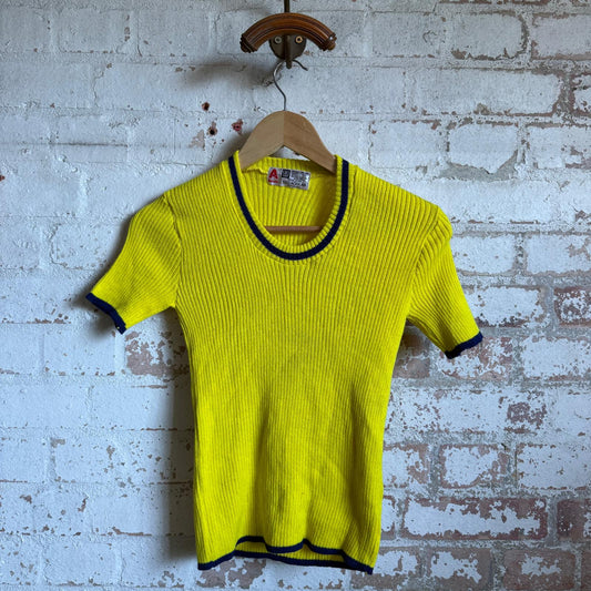 1970s Yellow Knitted Round Neck Top