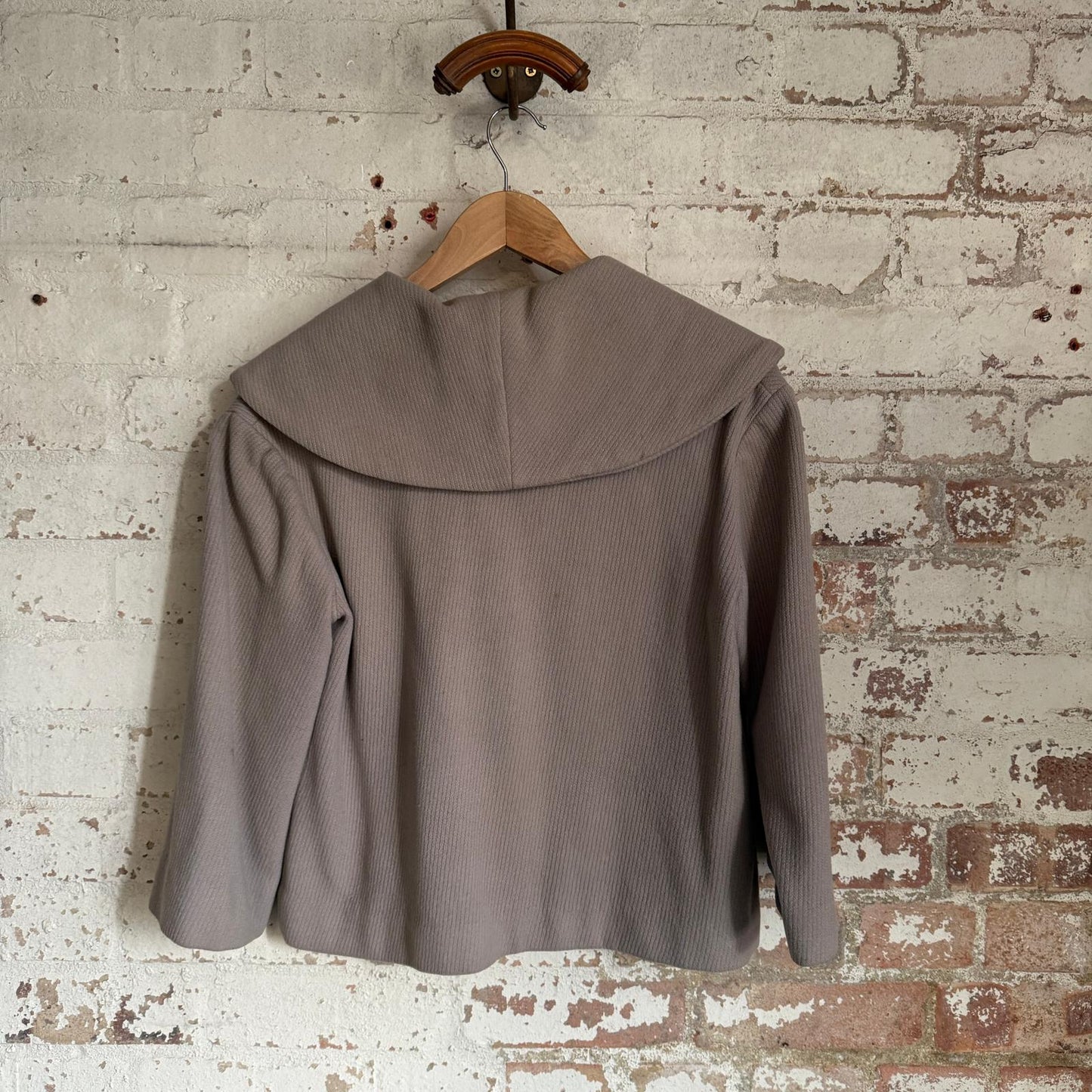 1940s Beige Wool Unusual Collar Design Blazer Jacket