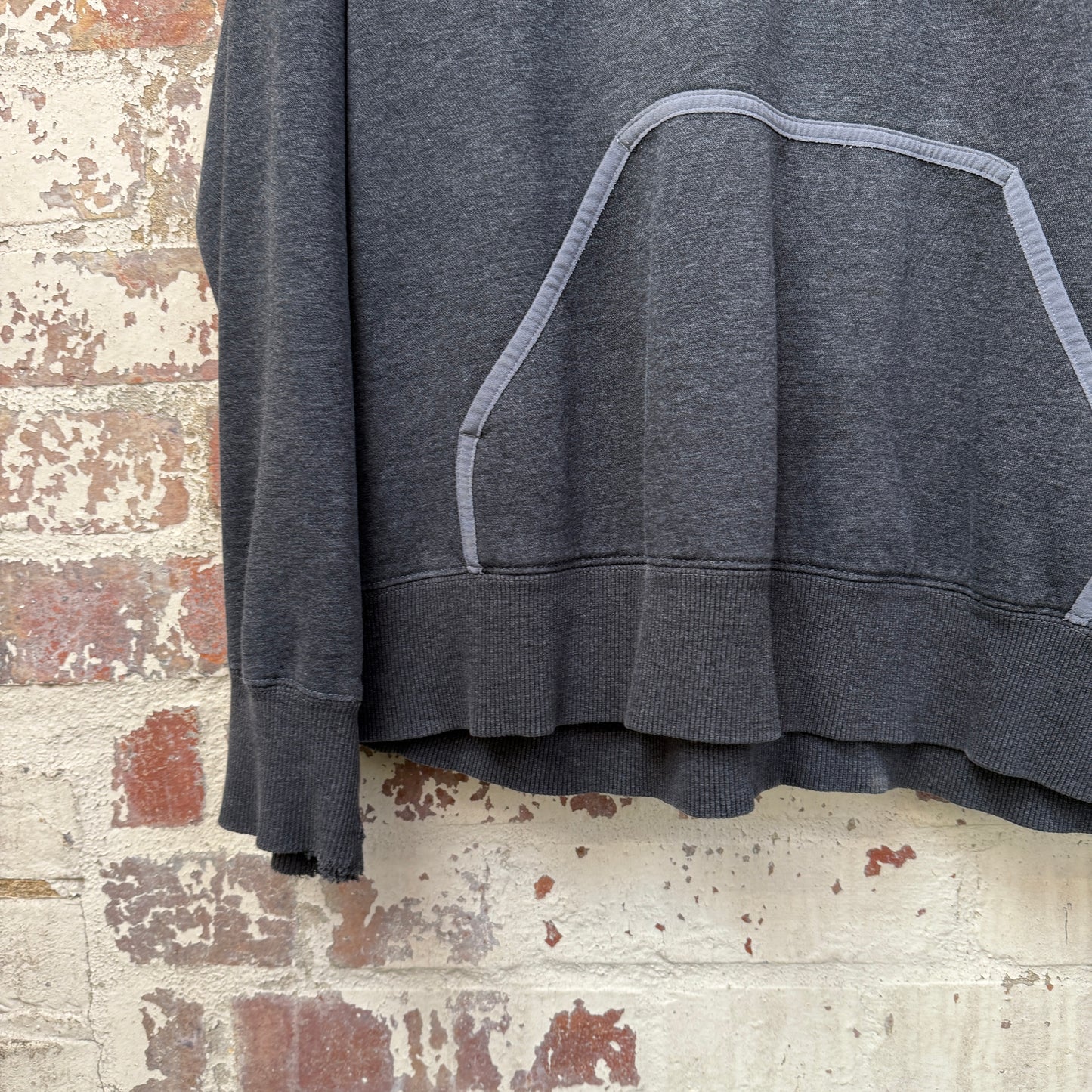 2000s Grey Nike Hoodie Jumper