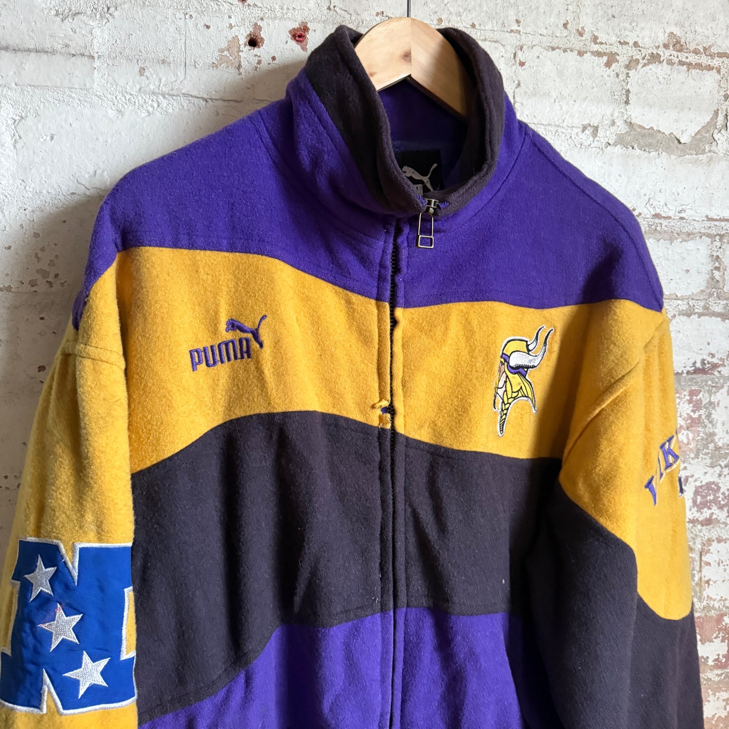 1990s Puma NFL Vikings Zip UP Fleece Jacket