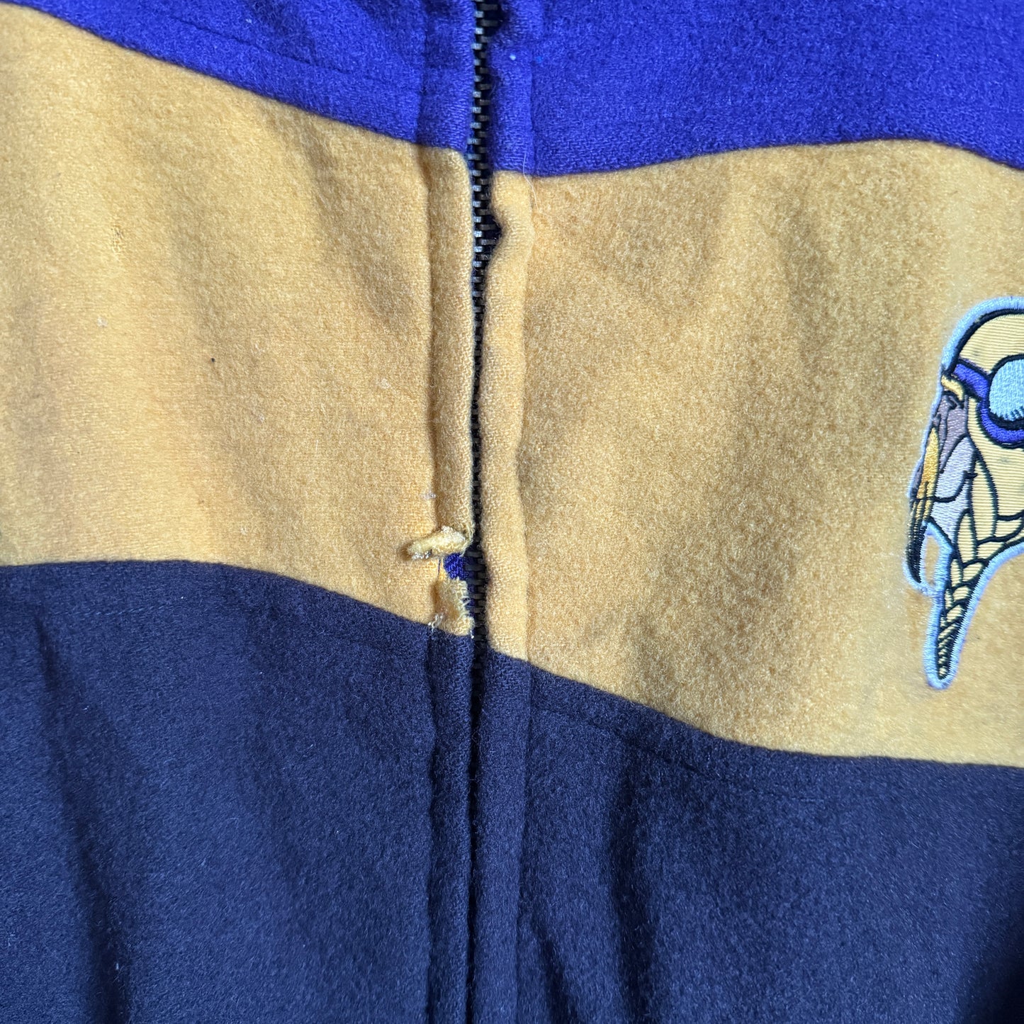 1990s Puma NFL Vikings Zip UP Fleece Jacket