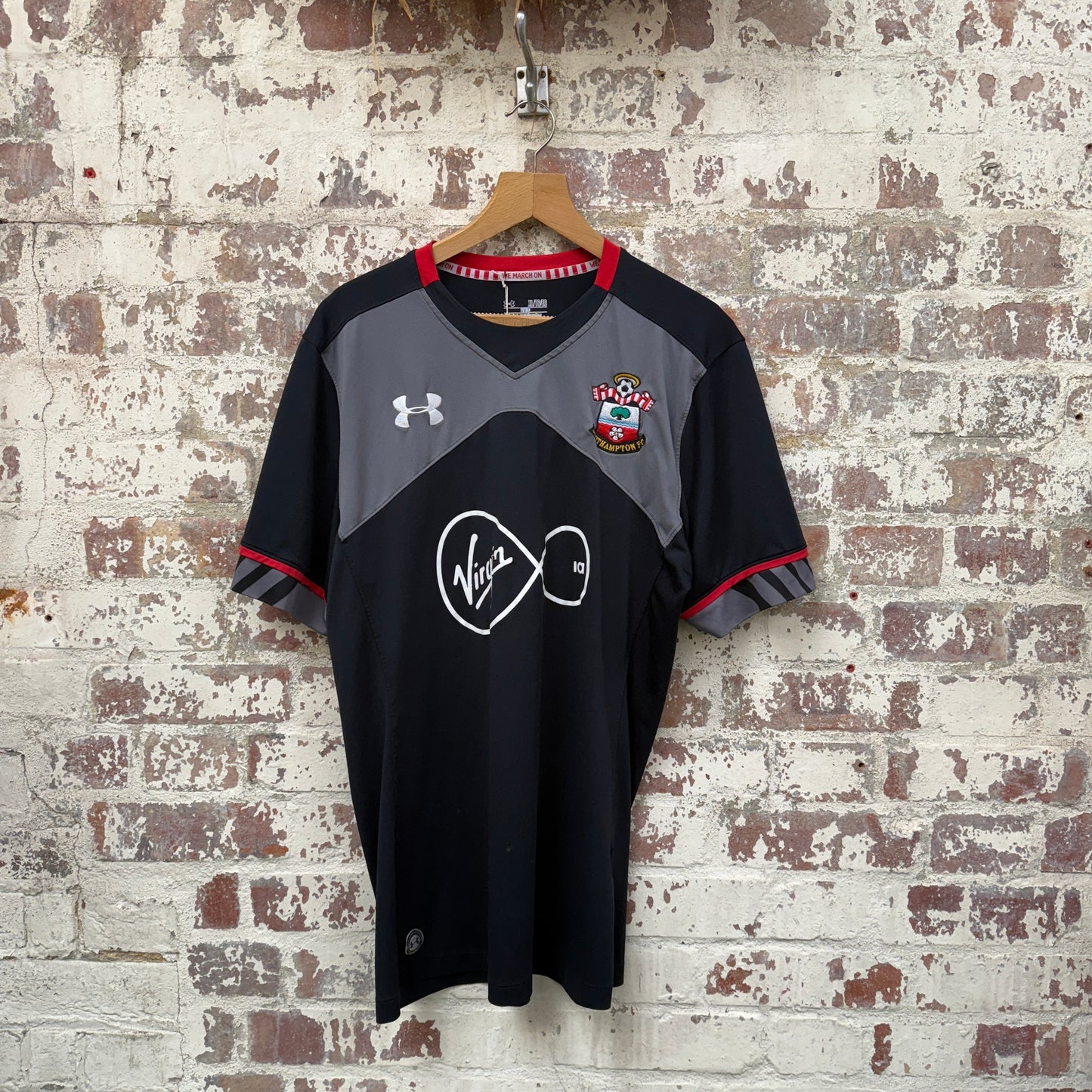 2016-2017 Black Under Armour Southampton Away Football Kit Shirt